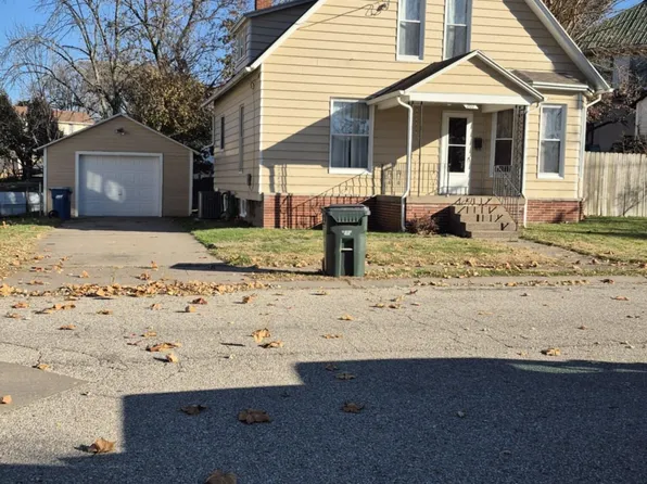 207 Parmalee St, Muscatine, IA 52761