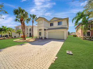 20358 SW 3rd St, Pembroke Pines, FL 33029