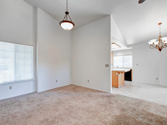 5th image of 227 Rio Mesa Way