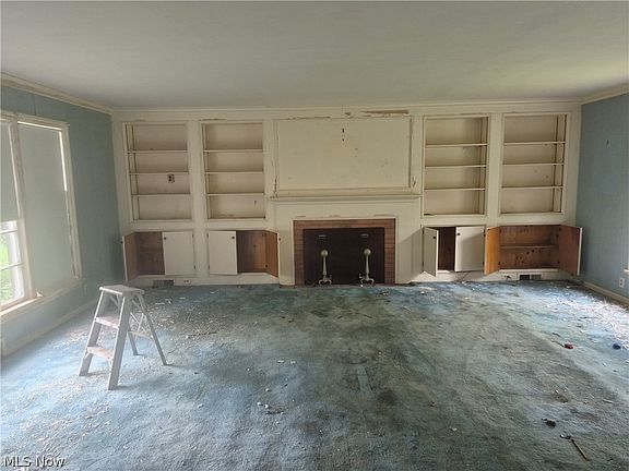 4th image of 24700 Bryden Rd