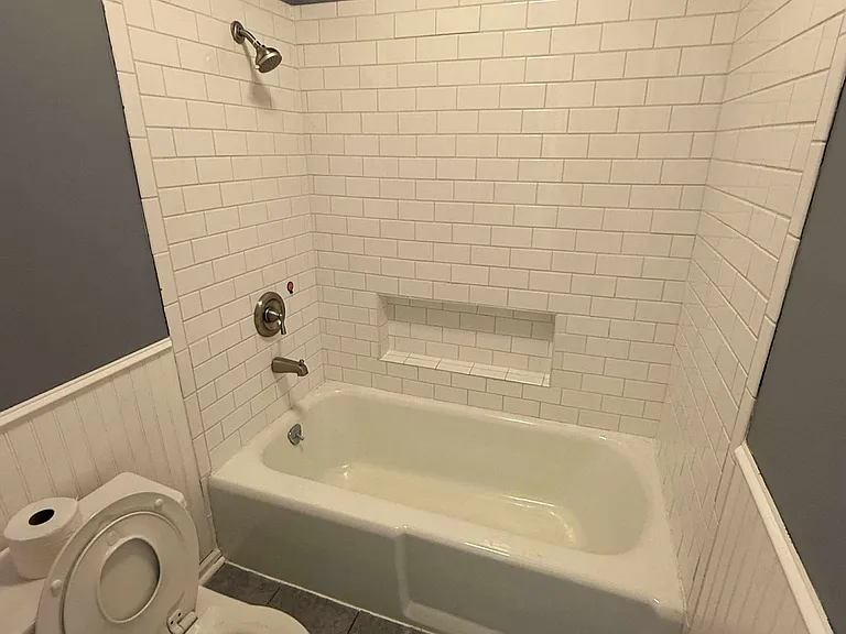 516 Oakview Rd — Photo 15