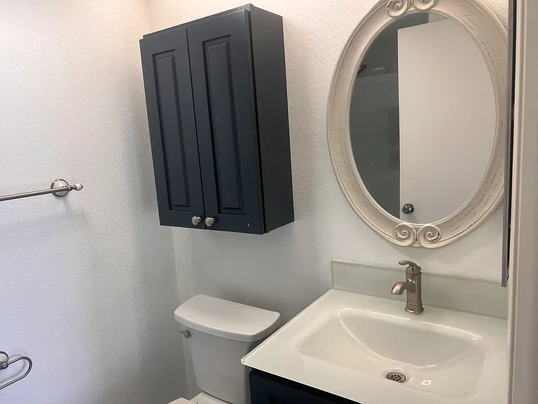 27783 Zircon — Photo 8