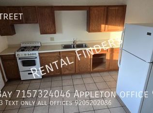 335 Dove St, Oshkosh, WI 54902