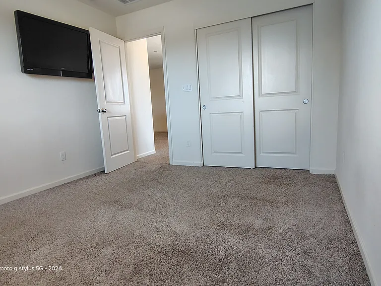 Upstairs bedroom 1