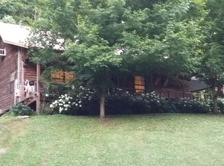 1101 McGee Rd, Linden, TN 37096