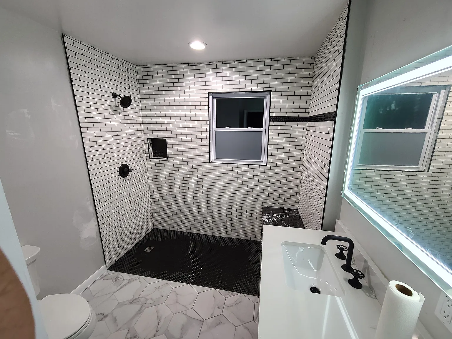 1 bed, 700 sqft, $800 — Photo 3