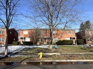 2030 Harwitch Rd, Columbus, OH 43221