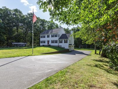 1101 Methuen St, Dracut, MA, 01826