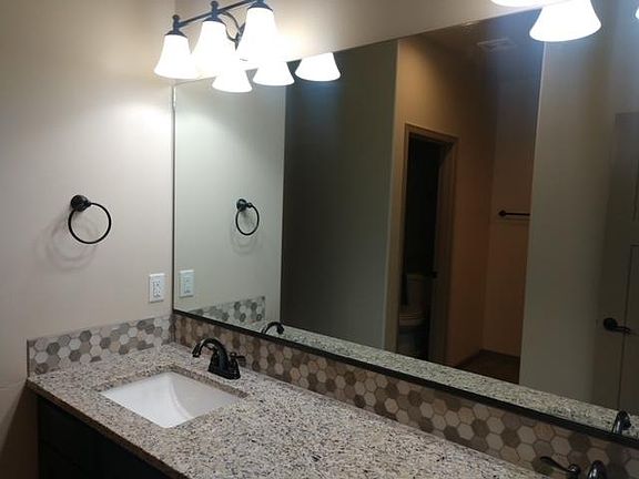 2nd image of 3565 Evy Ln