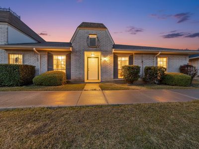 8 W Townhouse Ln #32, Grand Prairie, TX, 75052