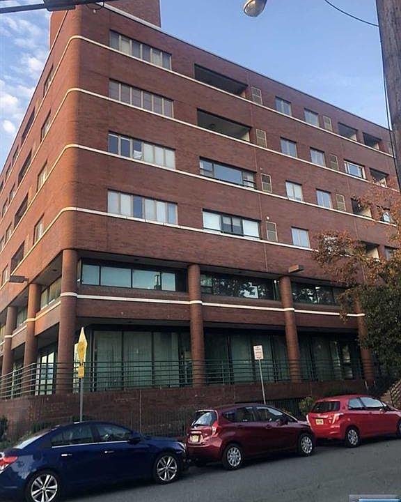 1st image of 41-51 Wilson Ave APT B6