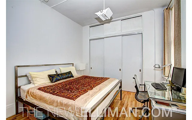 Sold by Douglas Elliman | media 15