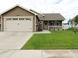 2719 Chokecherry St, Williston, ND 58801