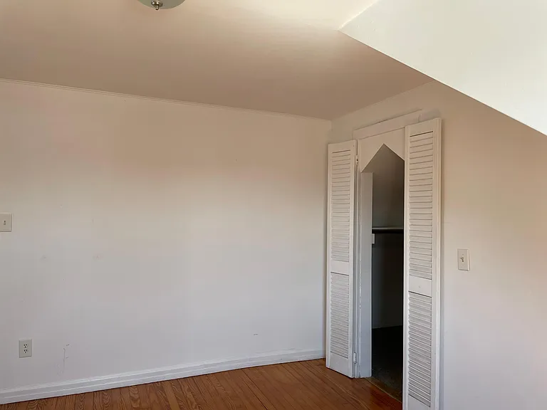 10 McKinley Ave #B — Photo 11