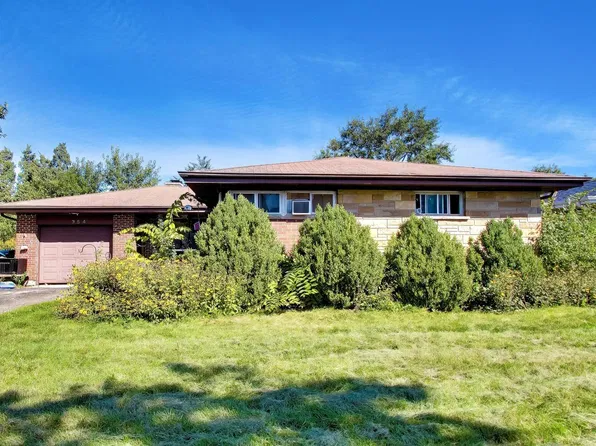354 E Huntington Ln, Elmhurst, IL 60126