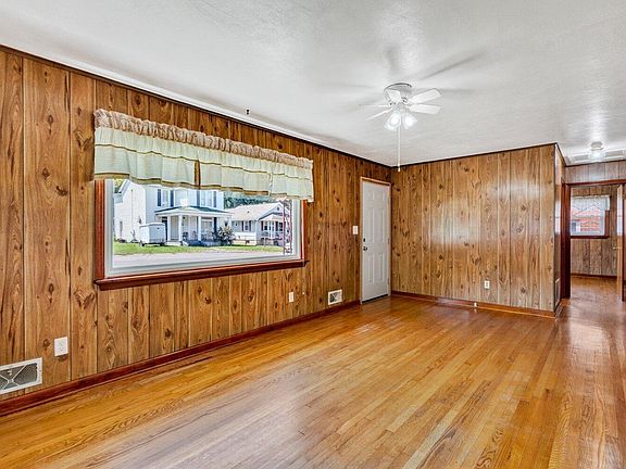 5th image of 715 Piedmont Ave