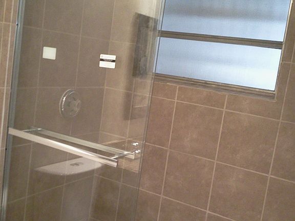 3rd image of 950 Nw 48th Place