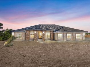 1030 Elsinore Rd, Pinon Hills, CA 92372
