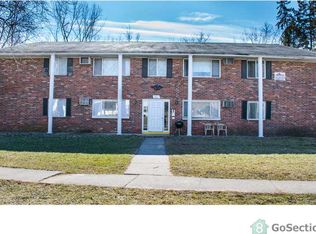 1621 Brooke Park Dr #2, Toledo, OH 43612