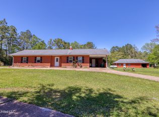 4420 Melvin Rd, Diberville, MS 39540