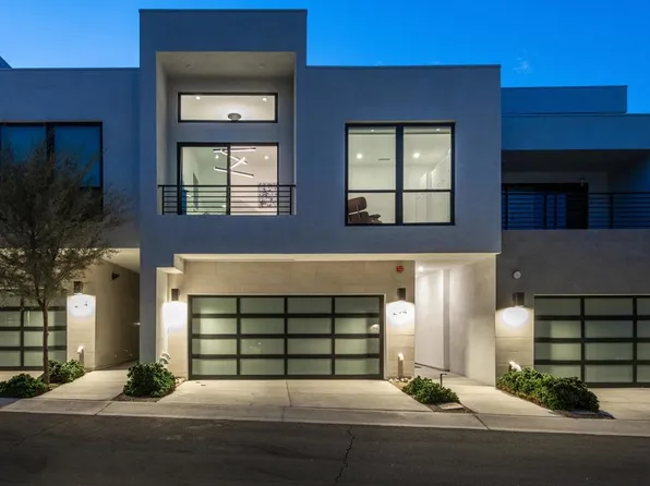 294 Mayfair Way, Palm Springs, CA 92264