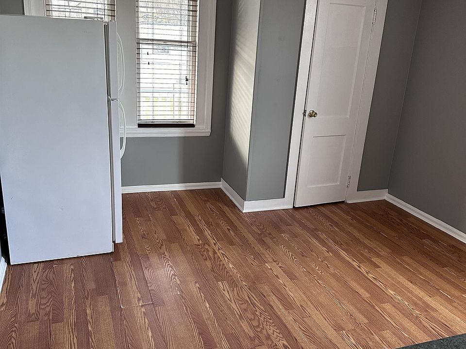 1828 W Main St Chester NJ Zillow