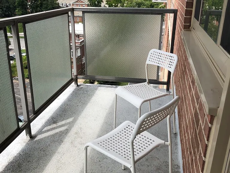 1 E University Pkwy #1003 — Photo 16
