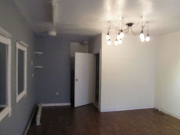 4th image of 630 Humboldt St