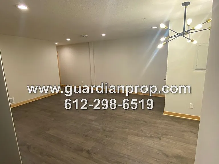 1560 Portland Avenue — Photo 16