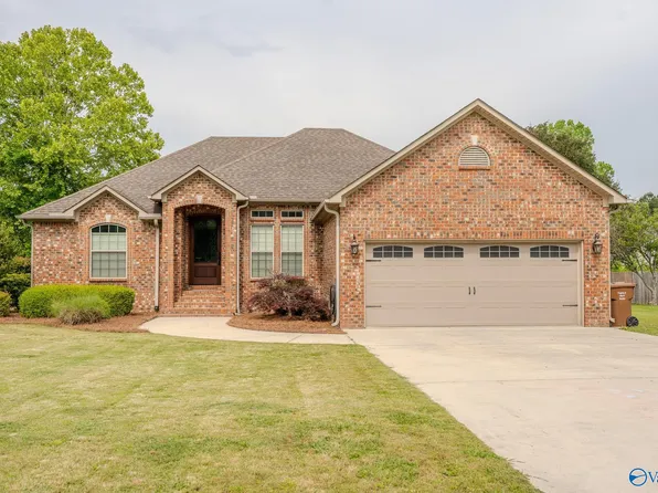 509 Andrew Ct, Moulton, AL 35650