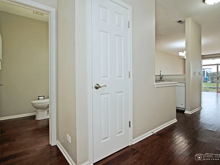 3152 Falling Waters Ln — Photo 10