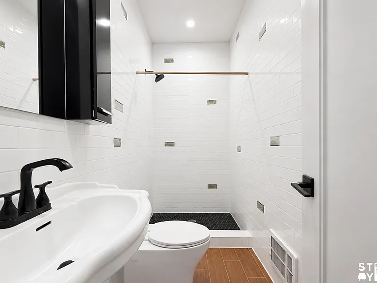 1556 Fulton St #2BA — Photo 6