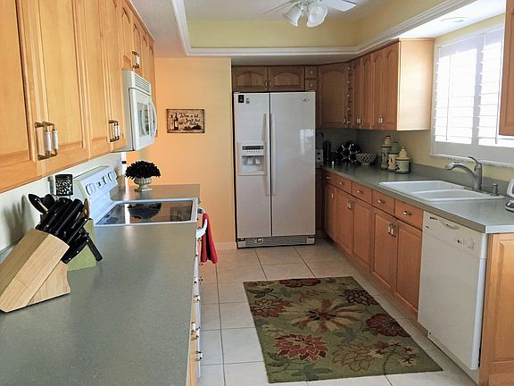 4th image of 701 Wingfoot Dr APT A