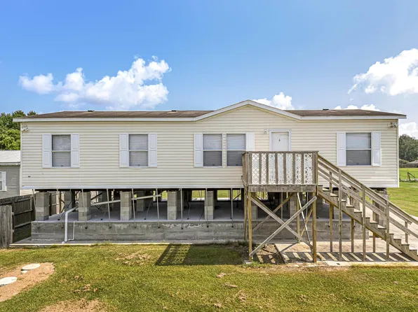 48080 Rogers A Rd, Saint Amant, LA 70774