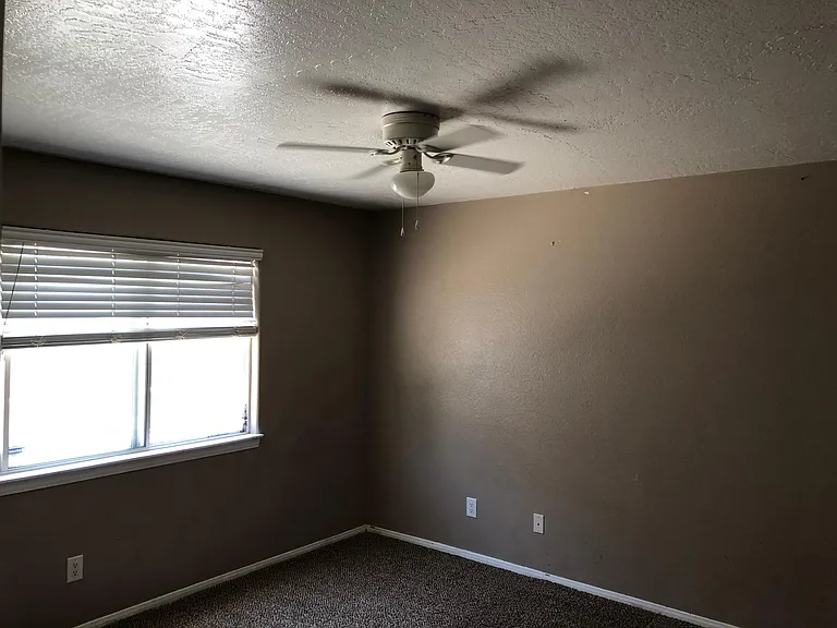 18162 Country Glen Dr — Photo 9
