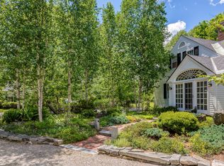 13 Main St, Freeport, ME 04032