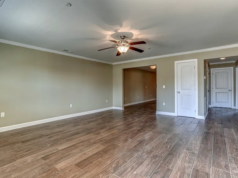 Bailey Springs Manor — Photo 2