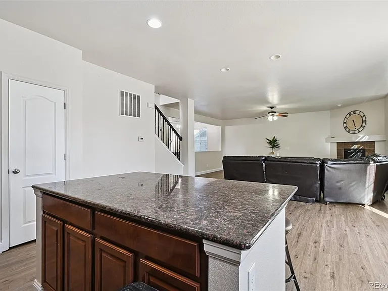 24368 E Brandt Ave — Photo 8