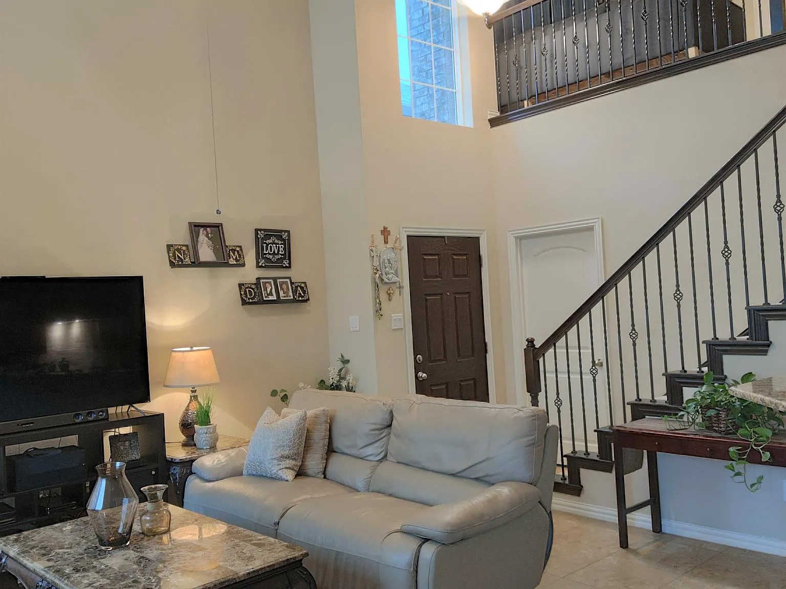 4668 Perthshire Ct — Photo 3