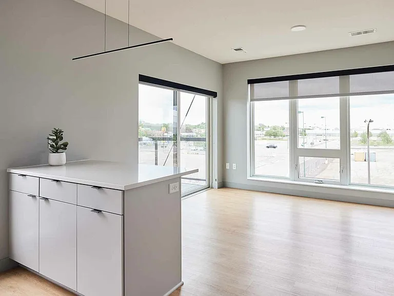 Pivot Apartments — Photo 49