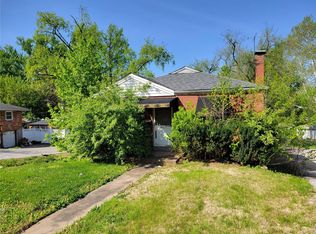 1201 N Florissant Rd, Saint Louis, MO 63135