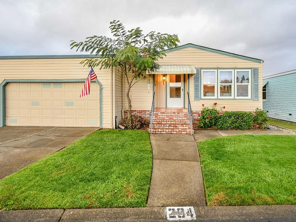 1st image of 204 Betsy Place