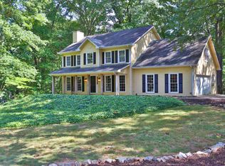 4551 Oakhurst Ln, Alpharetta, GA 30004