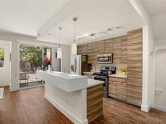 3rd image of 604 N Bluff Dr Unit 148