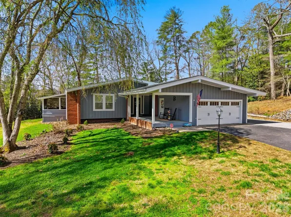 1300 Laurel St NE, Valdese, NC 28690