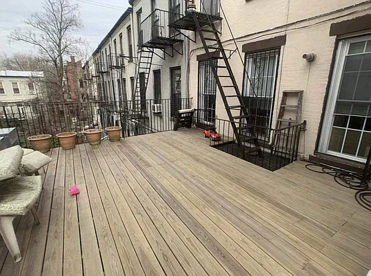 Rented by Highline Residential | media 10