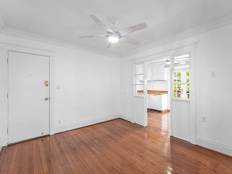 232 Australian Ave #3 — Photo 16