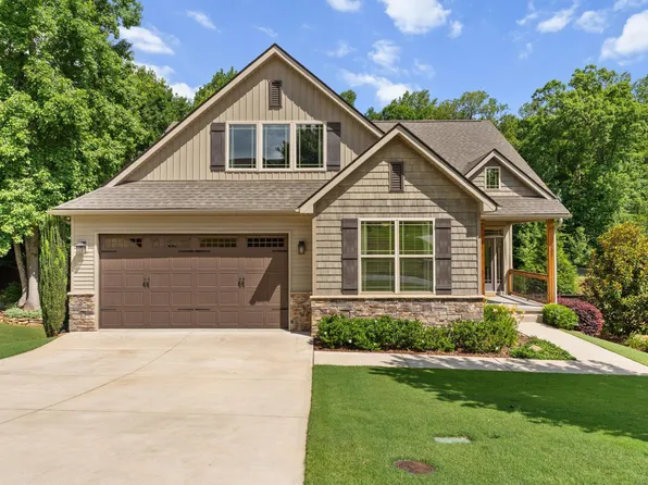 209 Crimson Glory Way, Travelers Rest, SC 29690