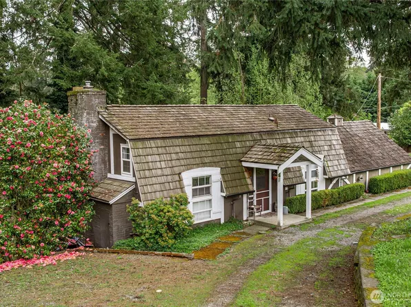 12404 NE 6th Place, Bellevue, WA 98005