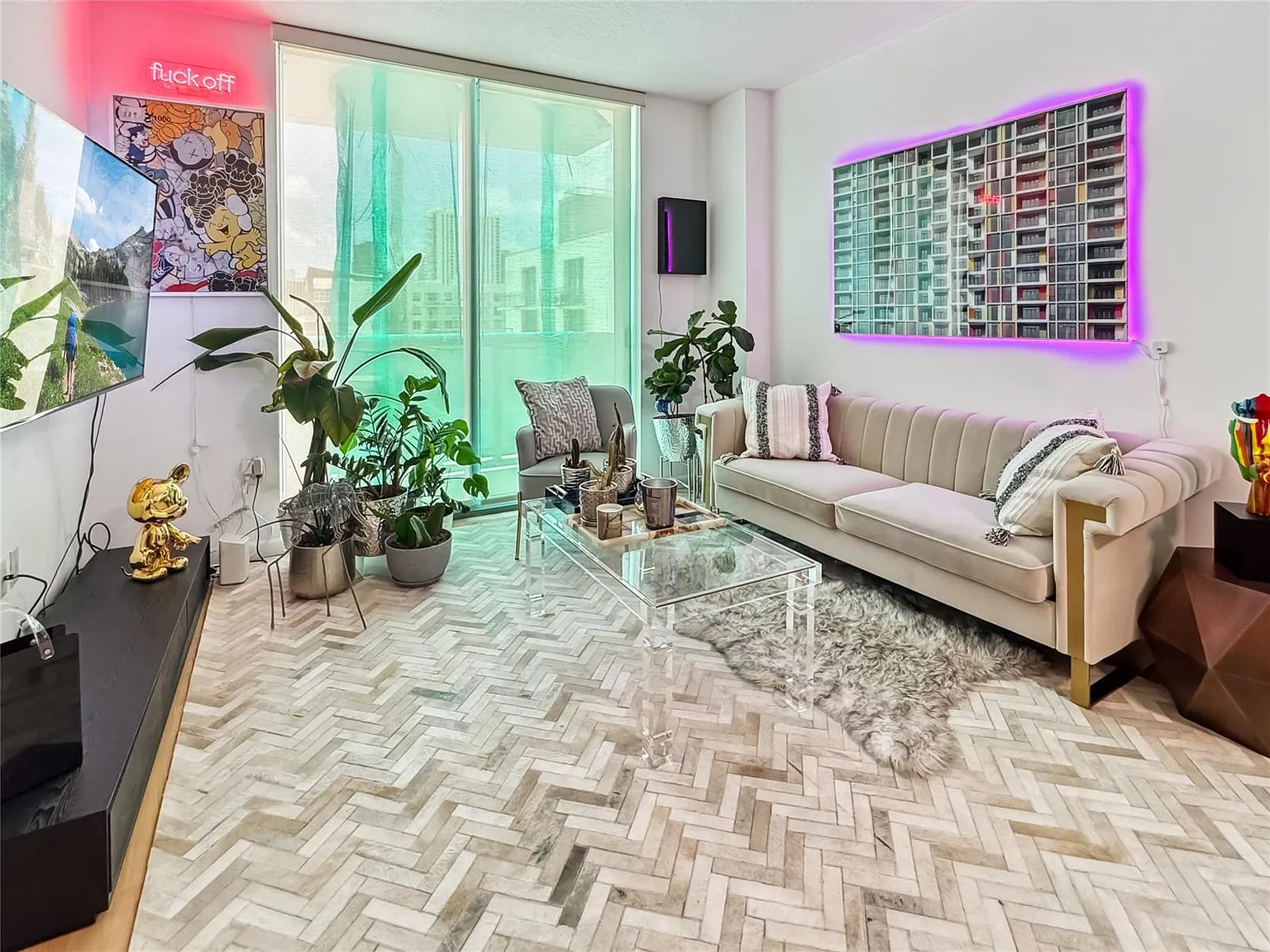 2 bed, 1100 sqft, $3,500 — Photo 3